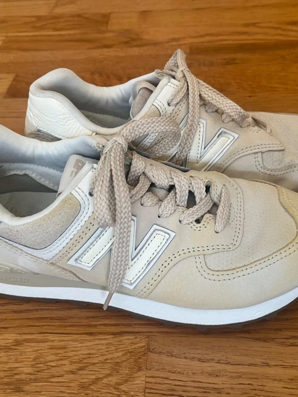 New Balance 574 Women’s Sz 7